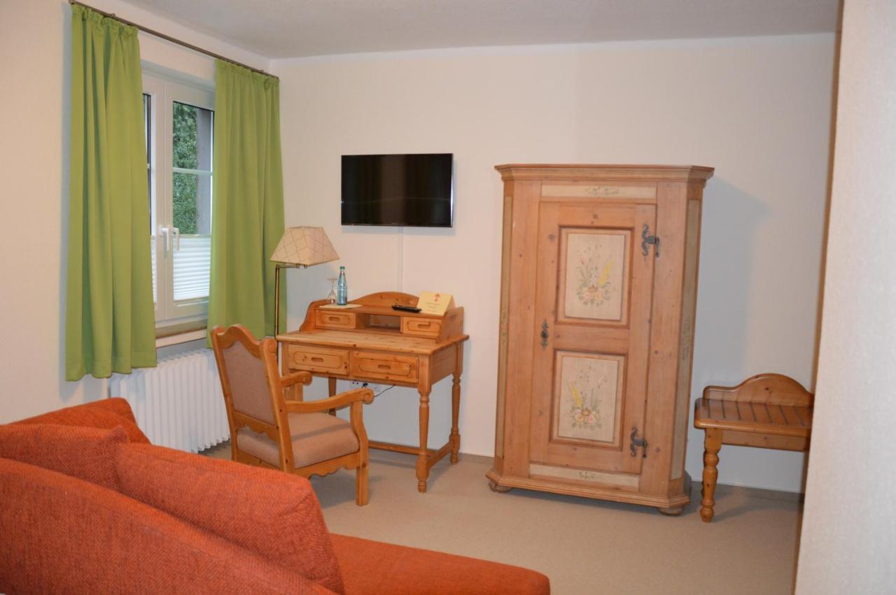 Hotel Holter Schlosskrug Schloß Holte-Stukenbrock المظهر الخارجي الصورة